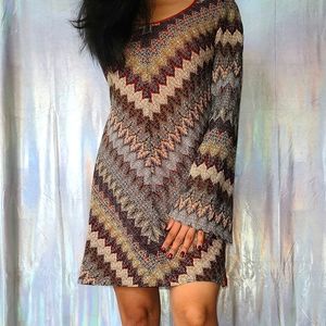 🚫SOLD🚫 70s Inspired Bell Sleeve Dress